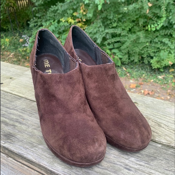 Me Too Brown Suede Wedged Ankle Booties Sz. 9 - Picture 4 of 11